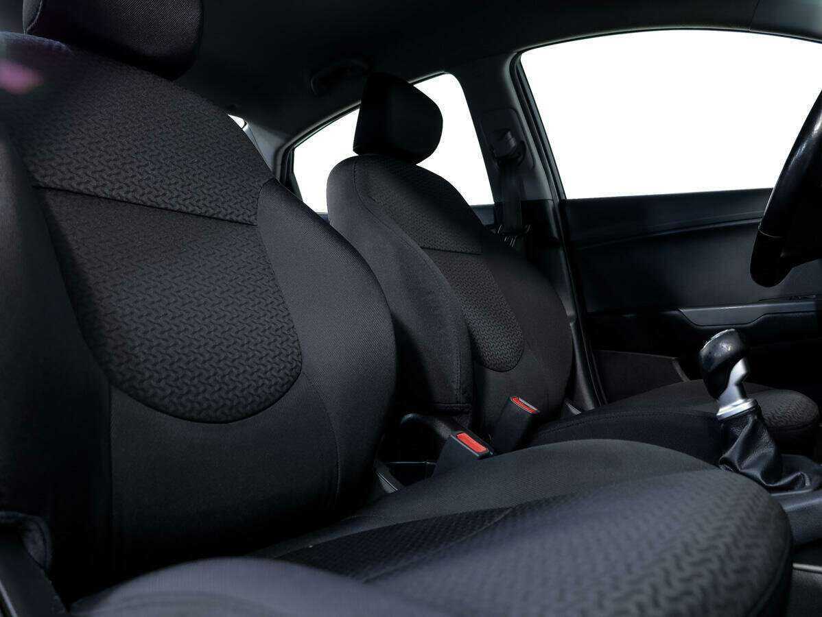 Купить Kia Rio, 2017, 107 508 км.. Фото: #12