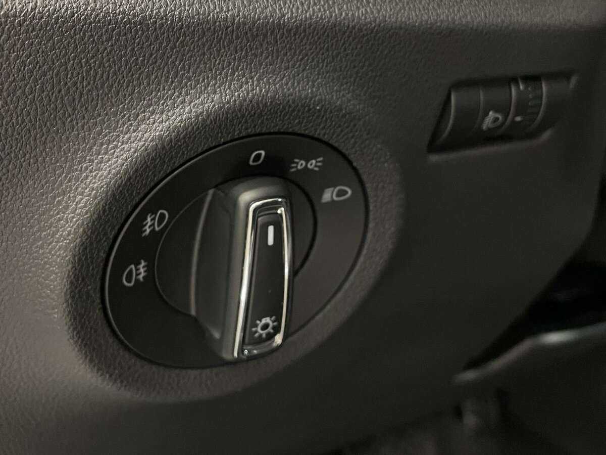 Купить Skoda Rapid, 2020, 78 626 км.. Фото: #8