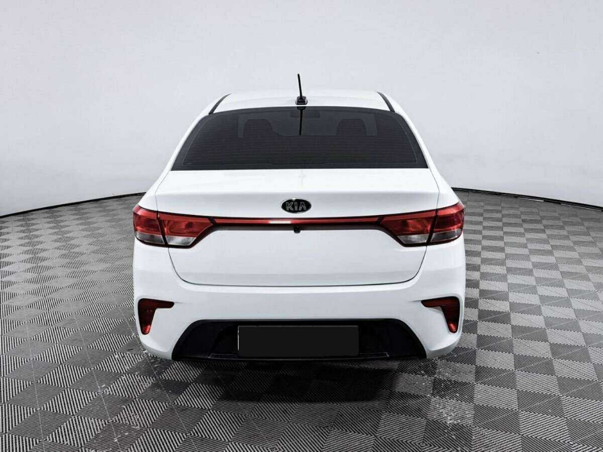 Купить Kia Rio, 2017, 41 636 км.. Фото: #5