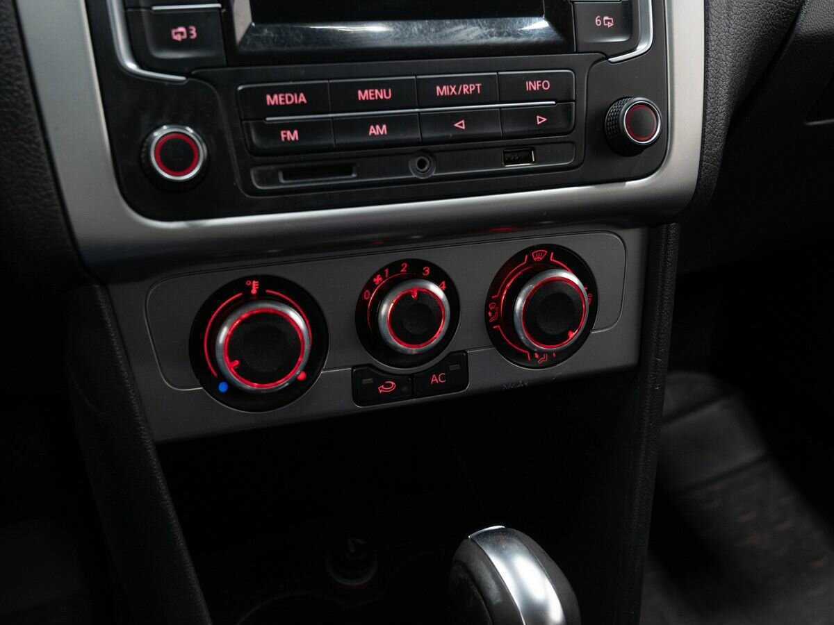 Купить Volkswagen Polo, 2013, 254 000 км.. Фото: #15