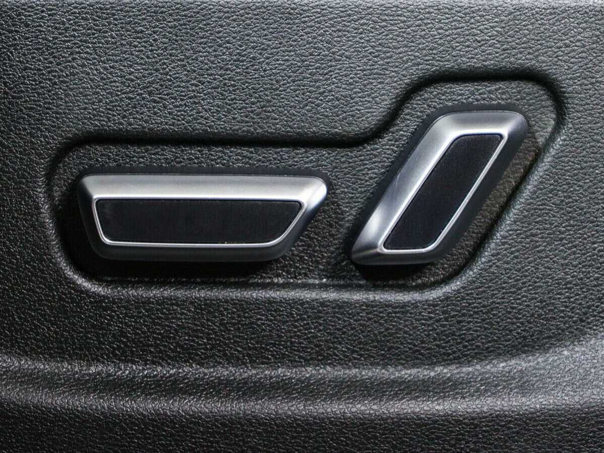 Купить Geely Atlas, 2019, 70 800 км.. Фото: #12