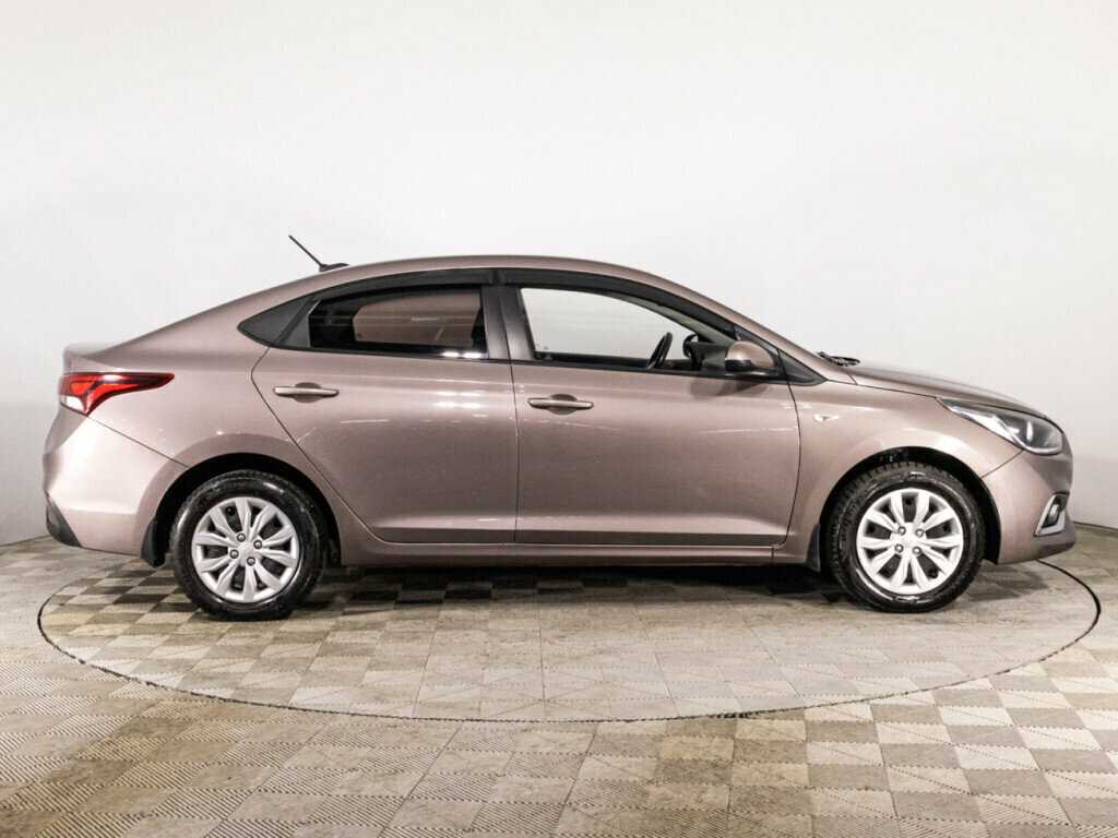 Купить Hyundai Solaris, 2018, 69 341 км.. Фото: #3