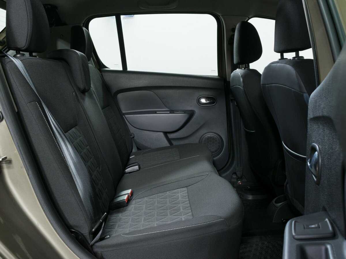 Купить Renault Sandero, 2017, 120 708 км.. Фото: #9