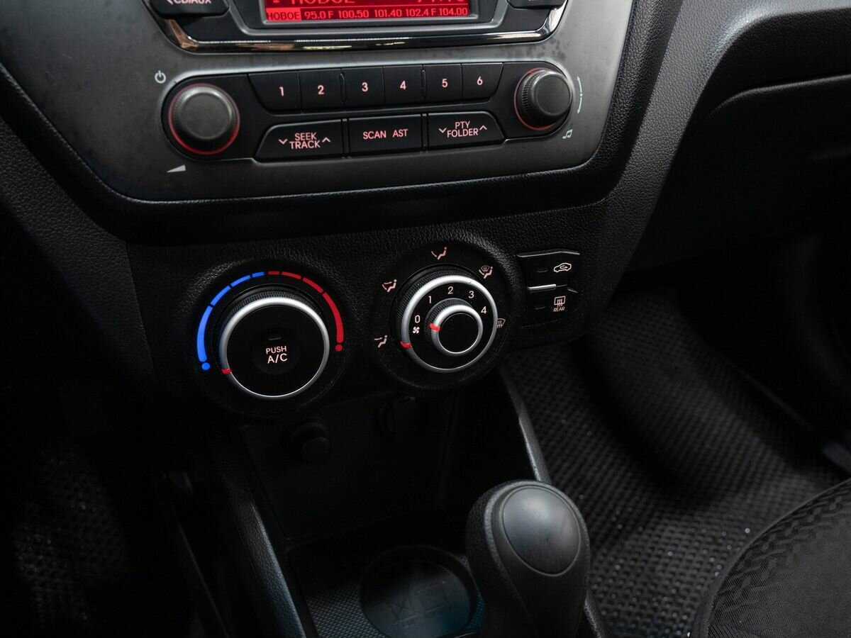 Купить Kia Rio, 2012, 139 129 км.. Фото: #16