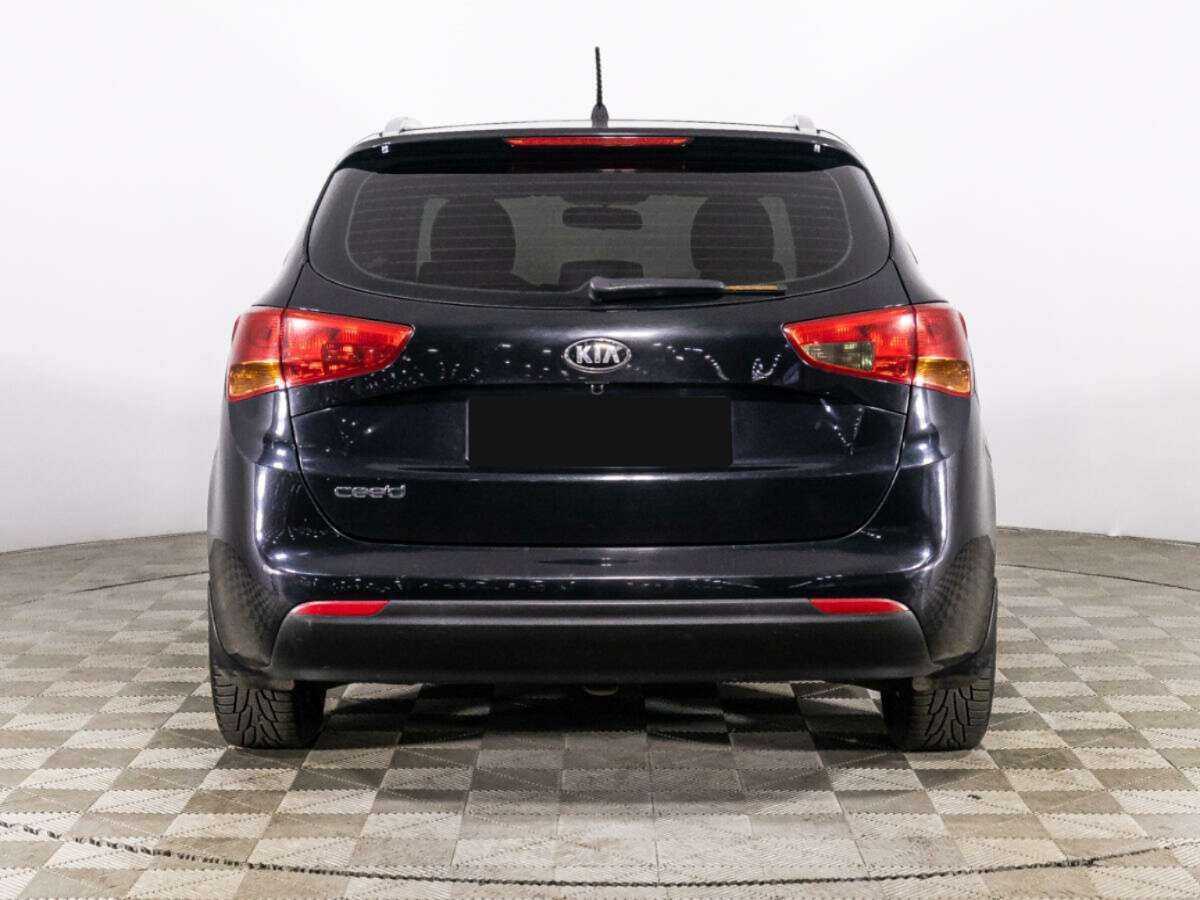 Купить Kia Ceed, 2012, 163 790 км.. Фото: #5