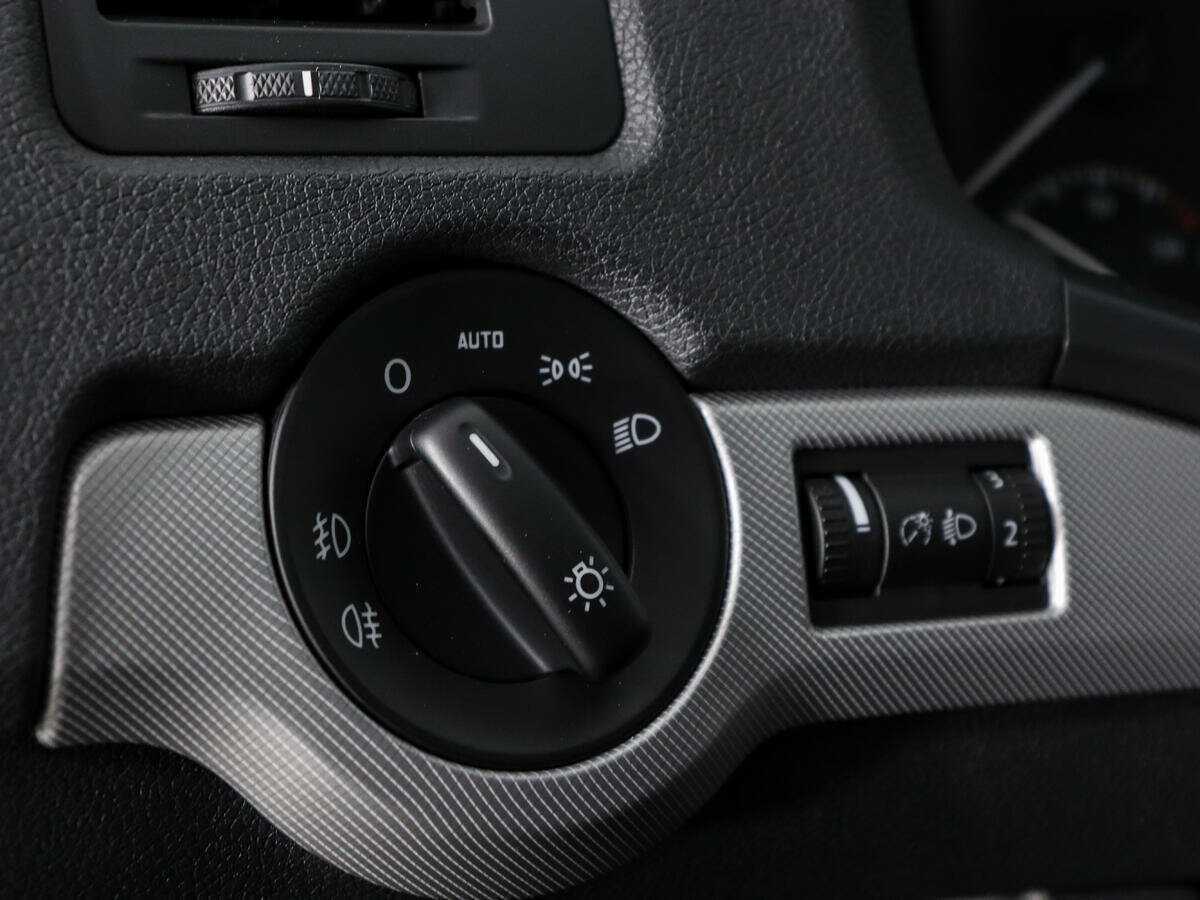 Купить Skoda Octavia, 2013, 181 913 км.. Фото: #9