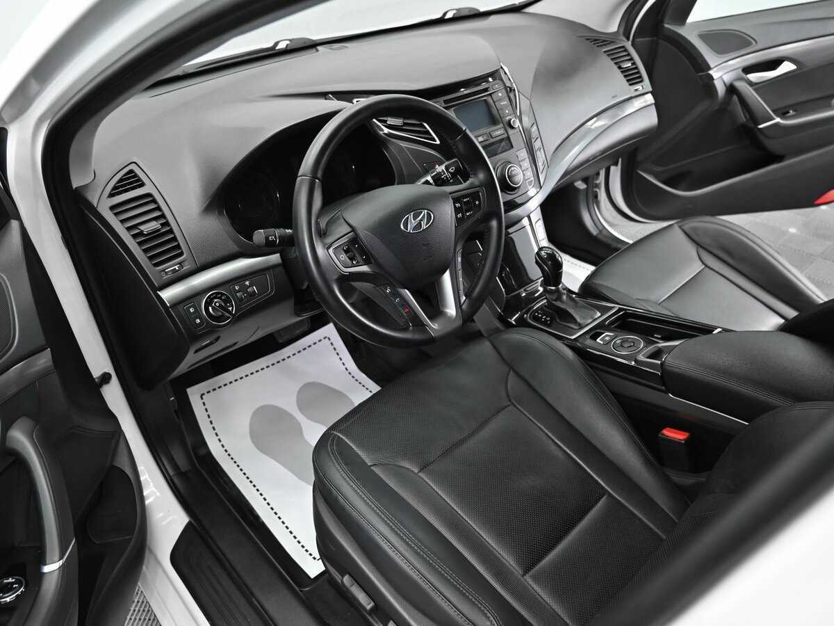 Купить Hyundai i40, 2016, 182 000 км.. Фото: #8