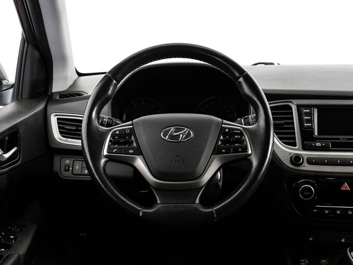 Купить Hyundai Solaris, 2019, 81 193 км.. Фото: #11