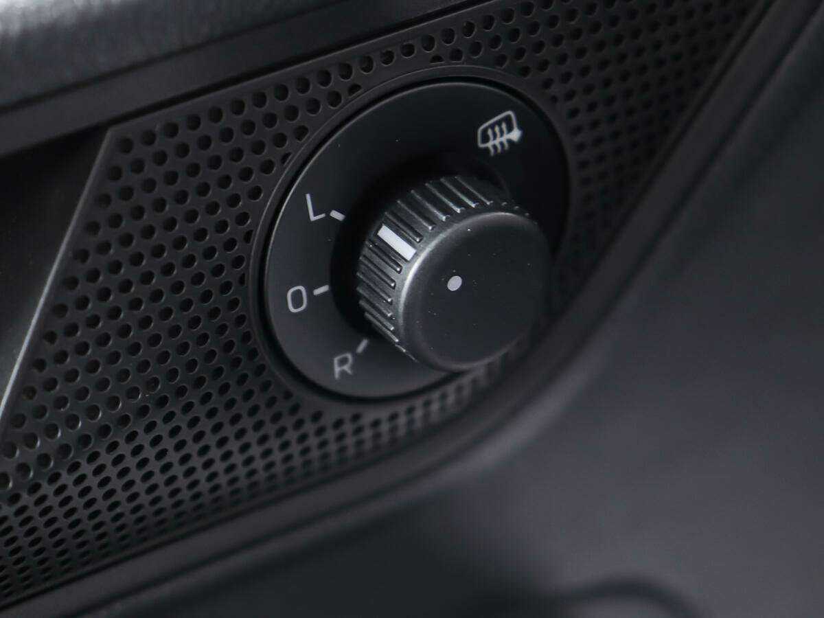 Купить Skoda Rapid, 2020, 112 114 км.. Фото: #18