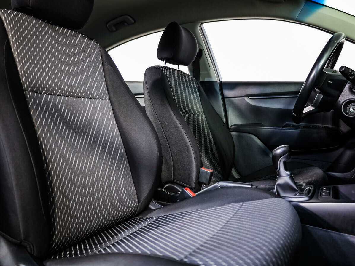 Купить Kia Rio, 2018, 77 198 км.. Фото: #9