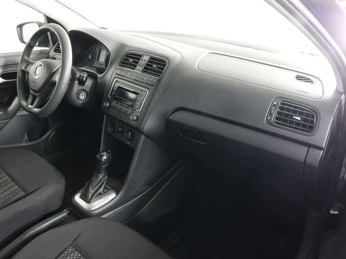 Купить Volkswagen Polo, 2017, 81 500 км.. Фото: #9