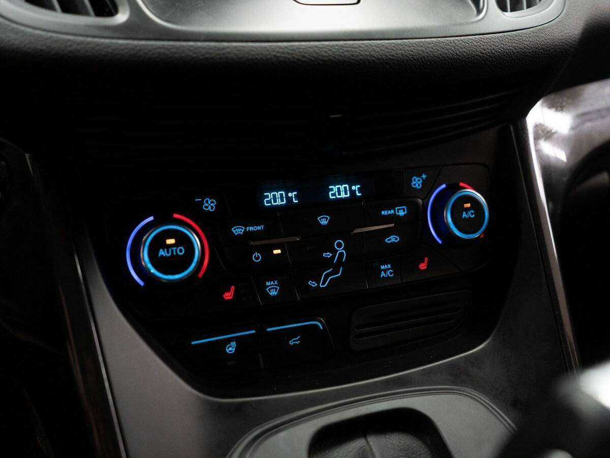 Купить Ford Kuga, 2018, 149 400 км.. Фото: #13