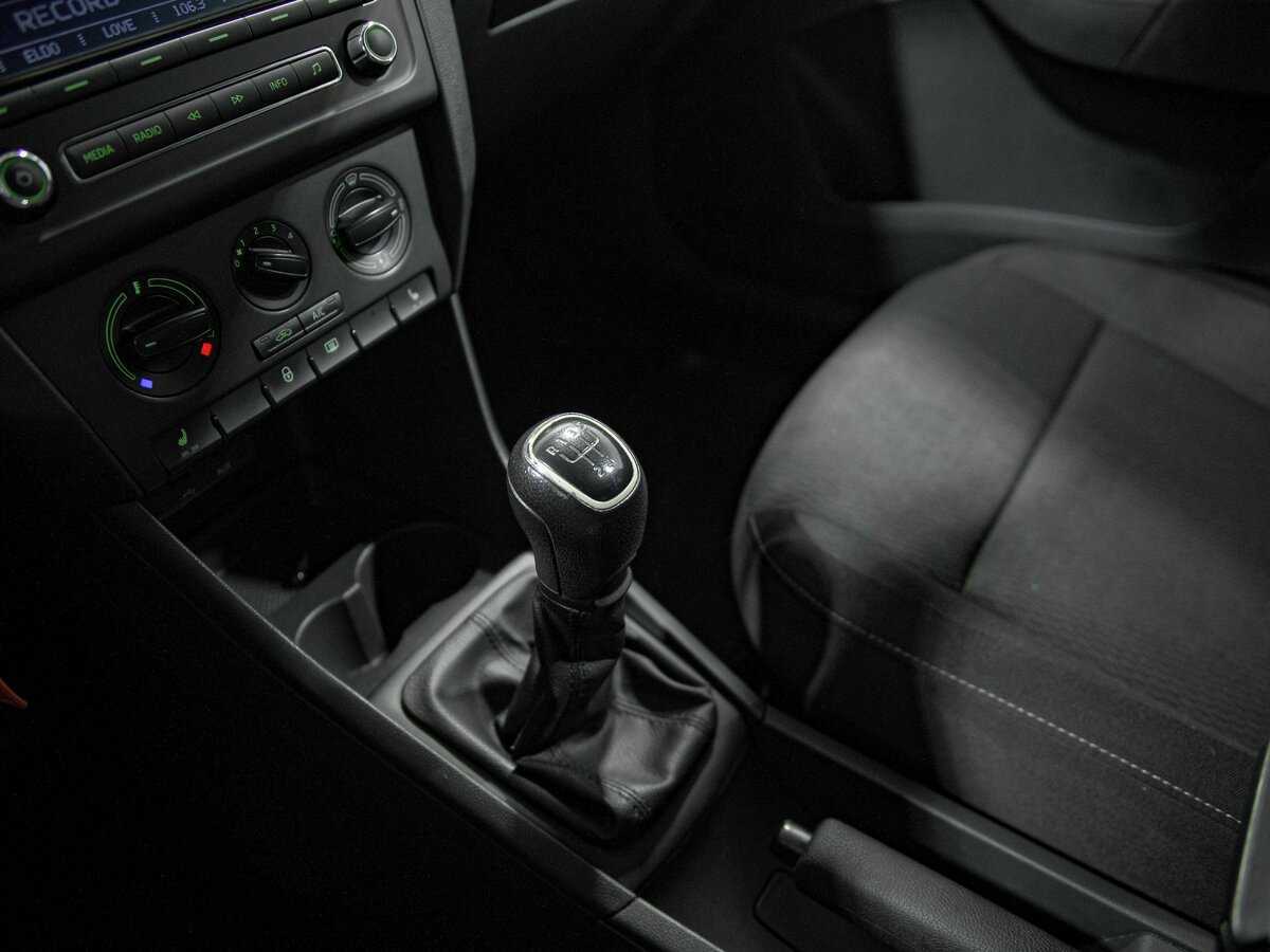 Купить Skoda Rapid, 2015, 175 439 км.. Фото: #9