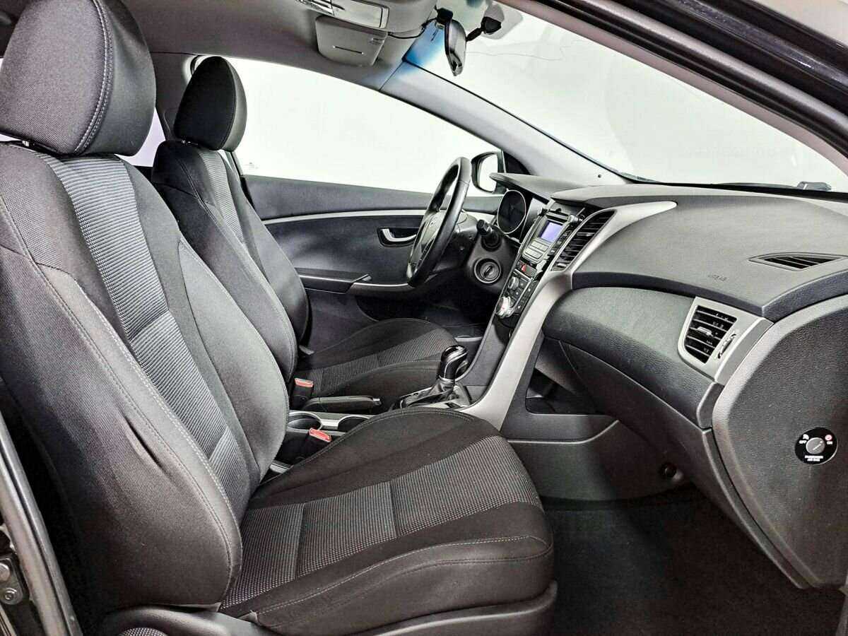 Купить Hyundai i30, 2012, 114 000 км.. Фото: #8