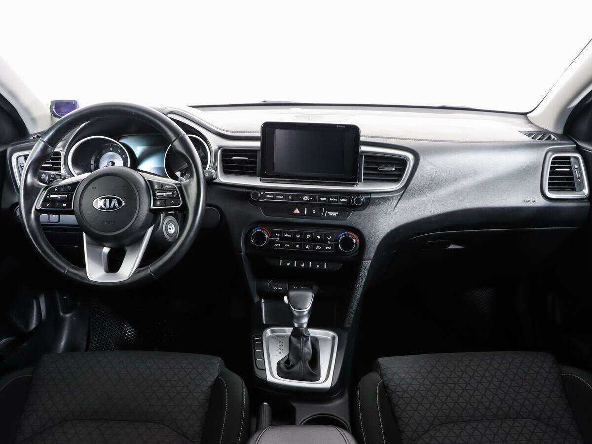 Купить Kia Ceed, 2019, 114 538 км.. Фото: #9