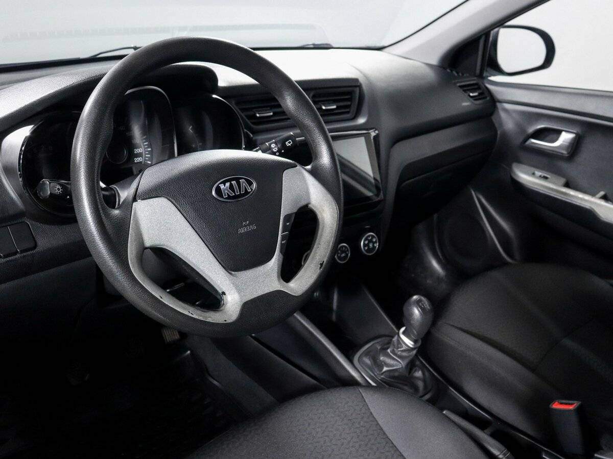 Купить Kia Rio, 2016, 120 607 км.. Фото: #10
