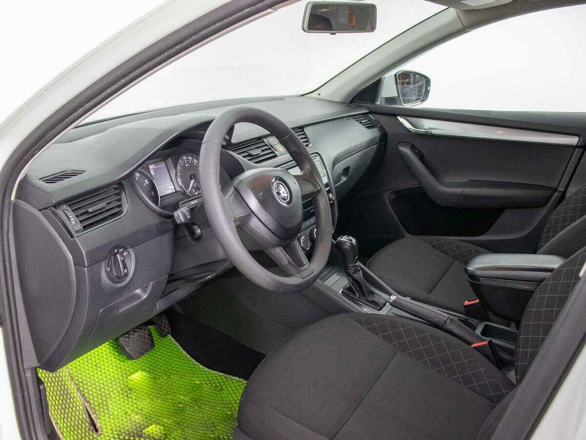 Купить Skoda Octavia, 2018, 413 386 км.. Фото: #9