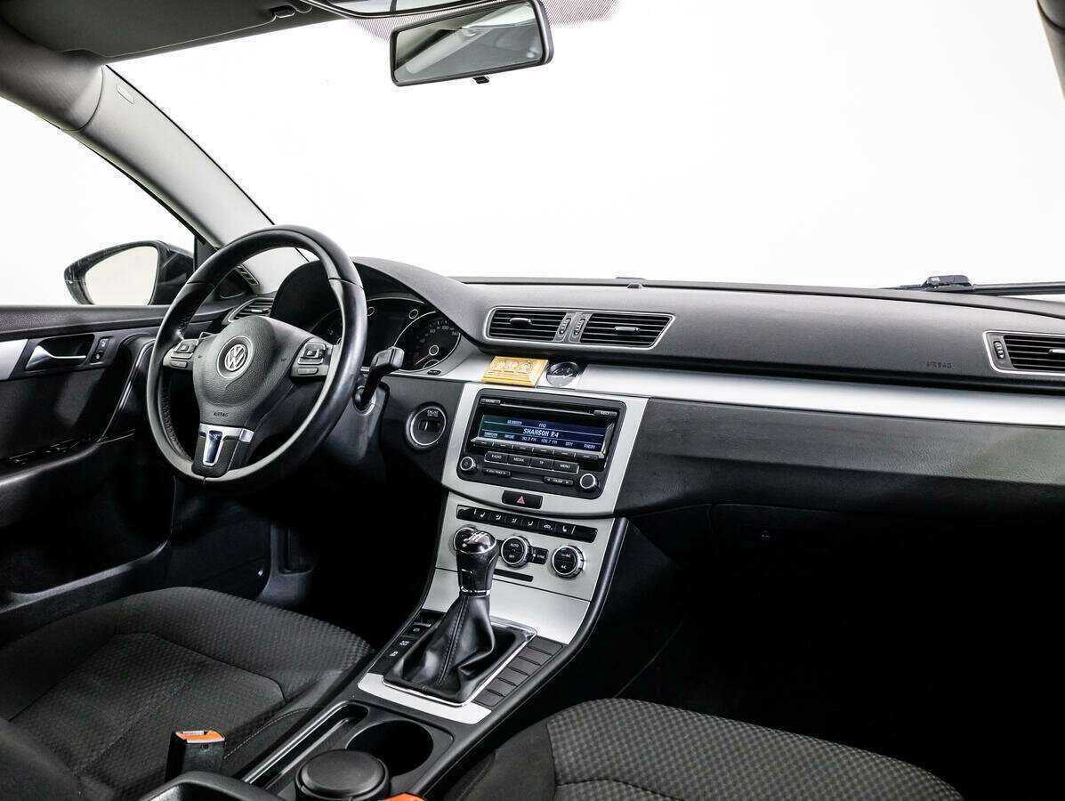 Купить Volkswagen Passat, 2013, 145 126 км.. Фото: #6
