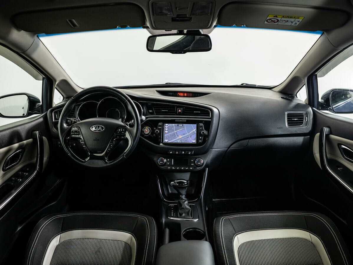 Купить Kia Ceed, 2018, 67 360 км.. Фото: #10