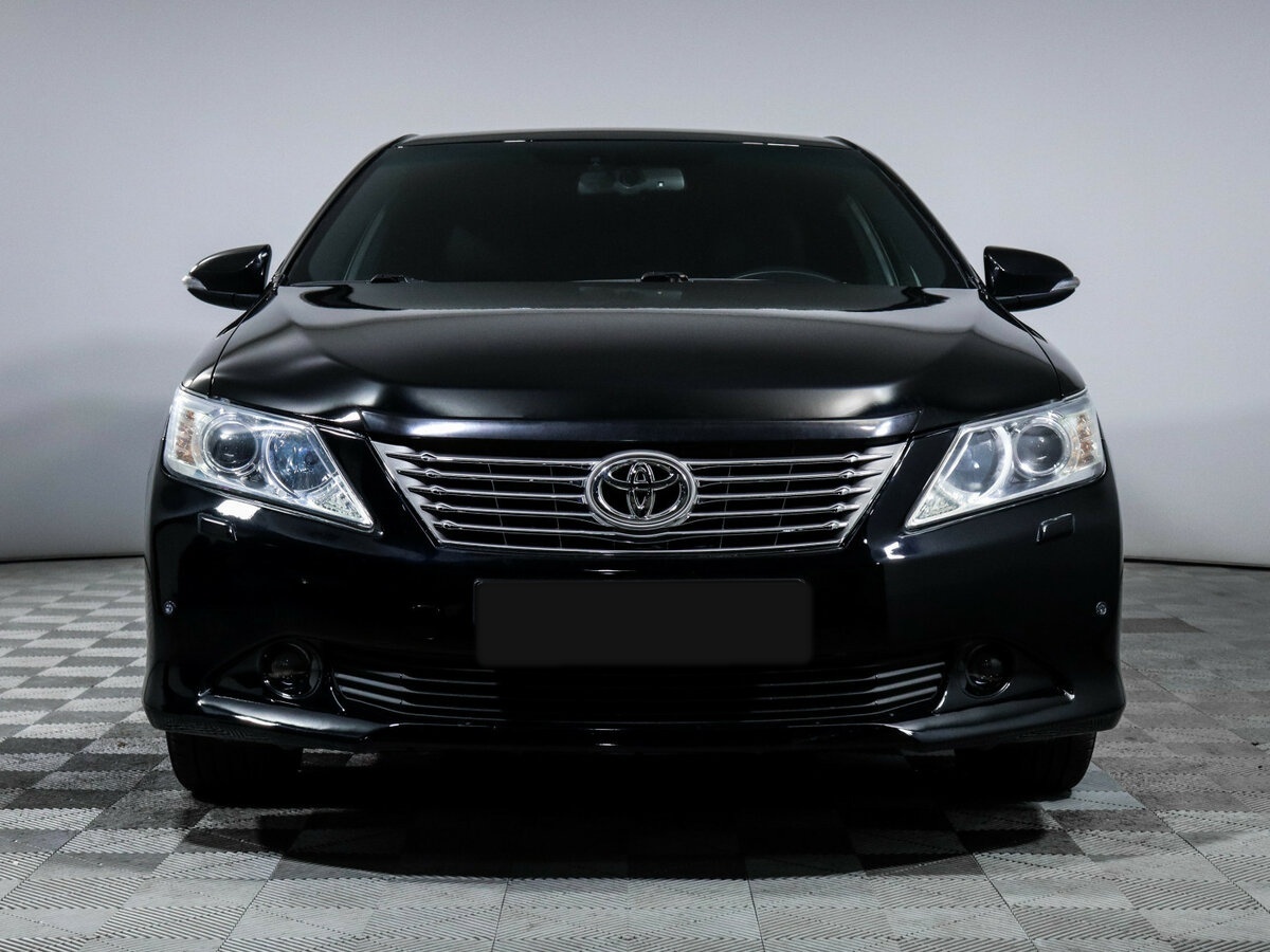 Купить Toyota Camry, 2014, 335 498 км.. Фото: #1