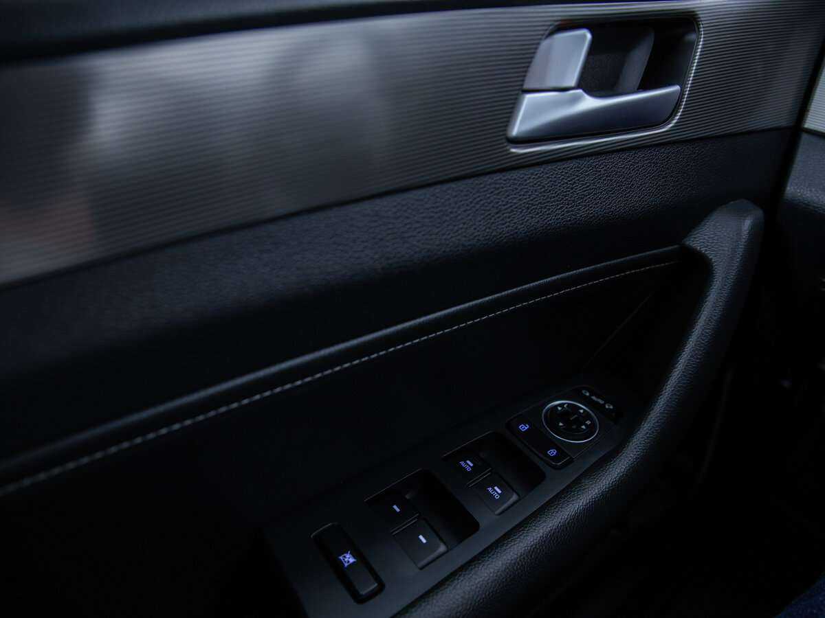 Купить Hyundai Sonata, 2018, 117 784 км.. Фото: #16