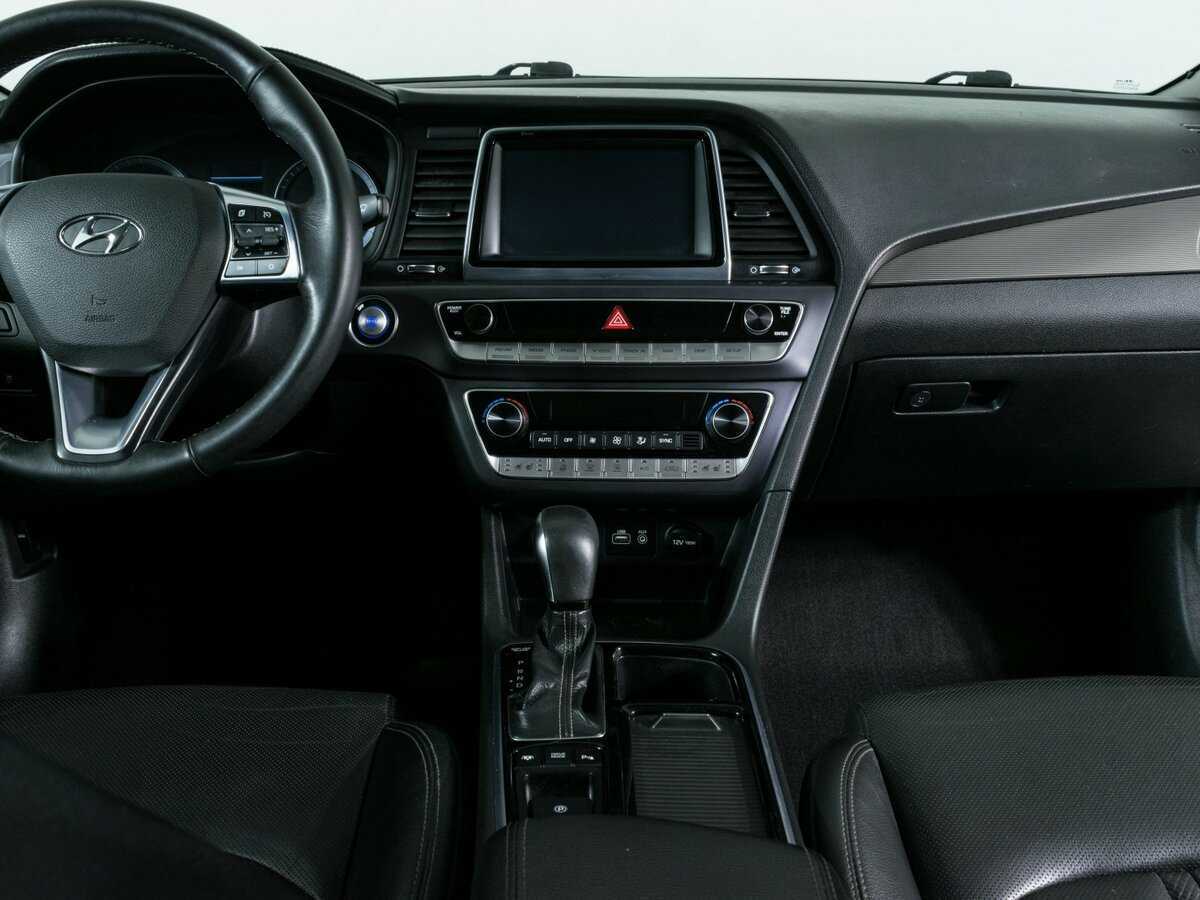 Купить Hyundai Sonata, 2018, 227 800 км.. Фото: #6