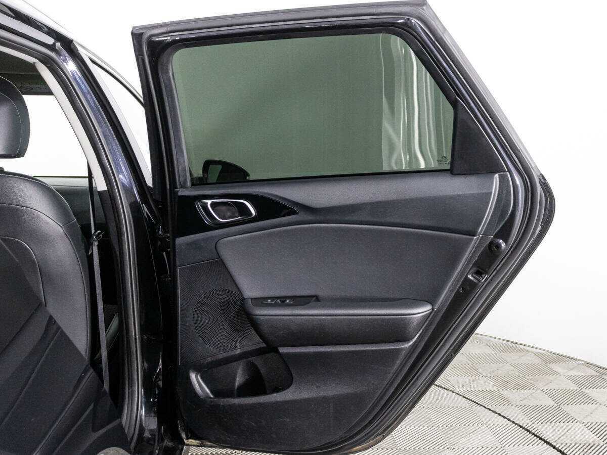 Купить Kia Ceed, 2019, 116 000 км.. Фото: #23