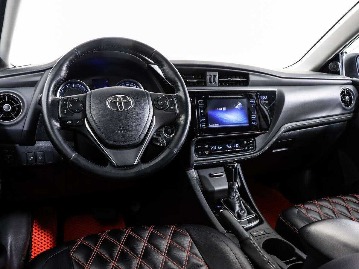 Купить Toyota Corolla, 2018, 73 300 км.. Фото: #10