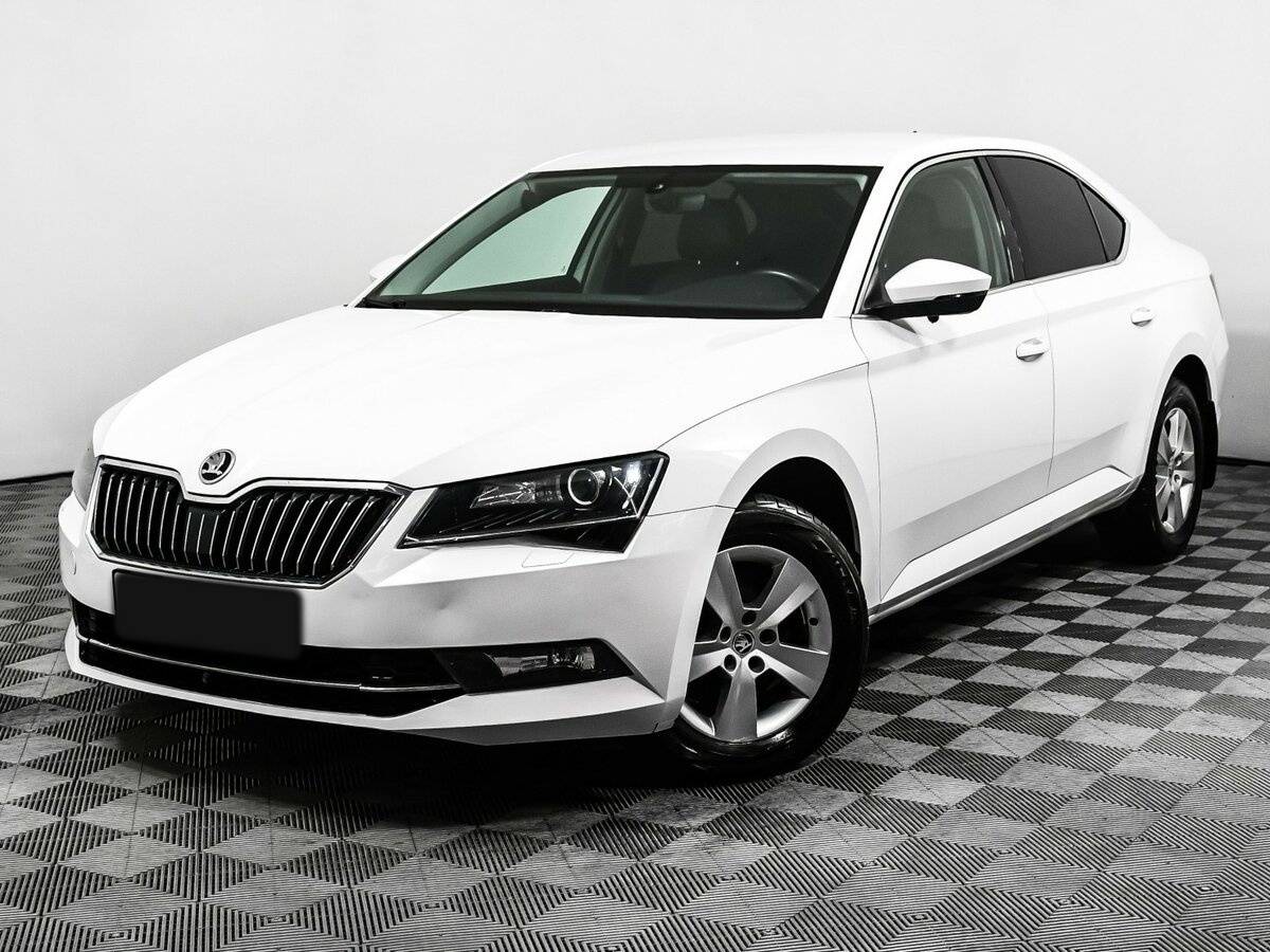 Купить Skoda Superb, 2016, 117 181 км.. Посмотреть фото