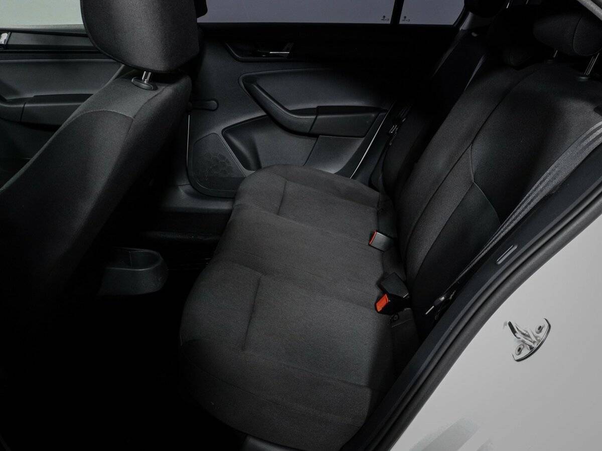 Купить Skoda Rapid, 2019, 84 996 км.. Фото: #9