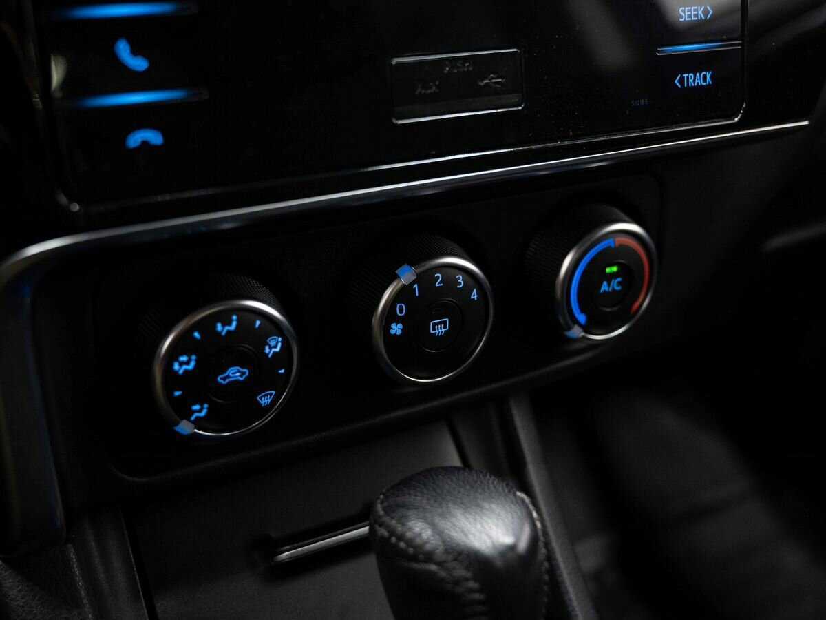 Купить Toyota Corolla, 2017, 70 077 км.. Фото: #18