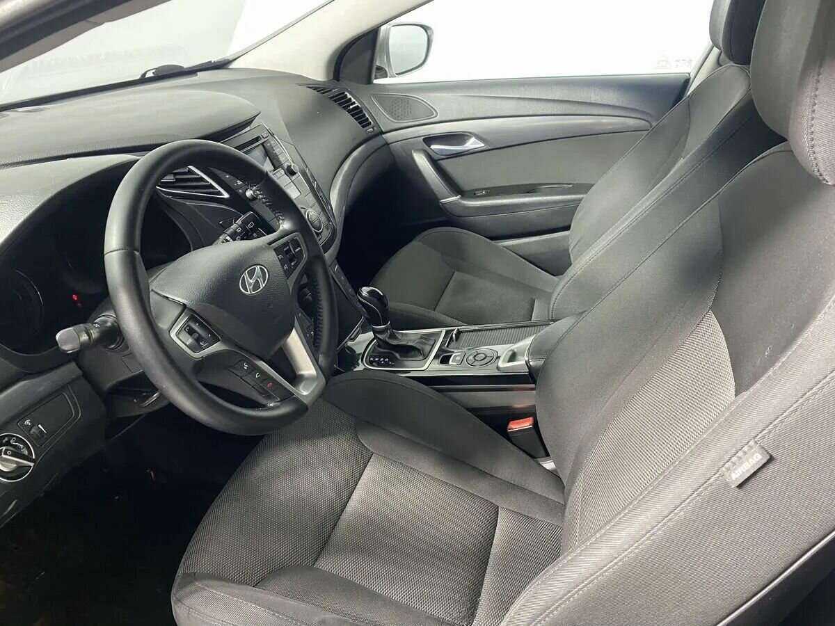 Купить Hyundai i40, 2013, 180 000 км.. Фото: #6