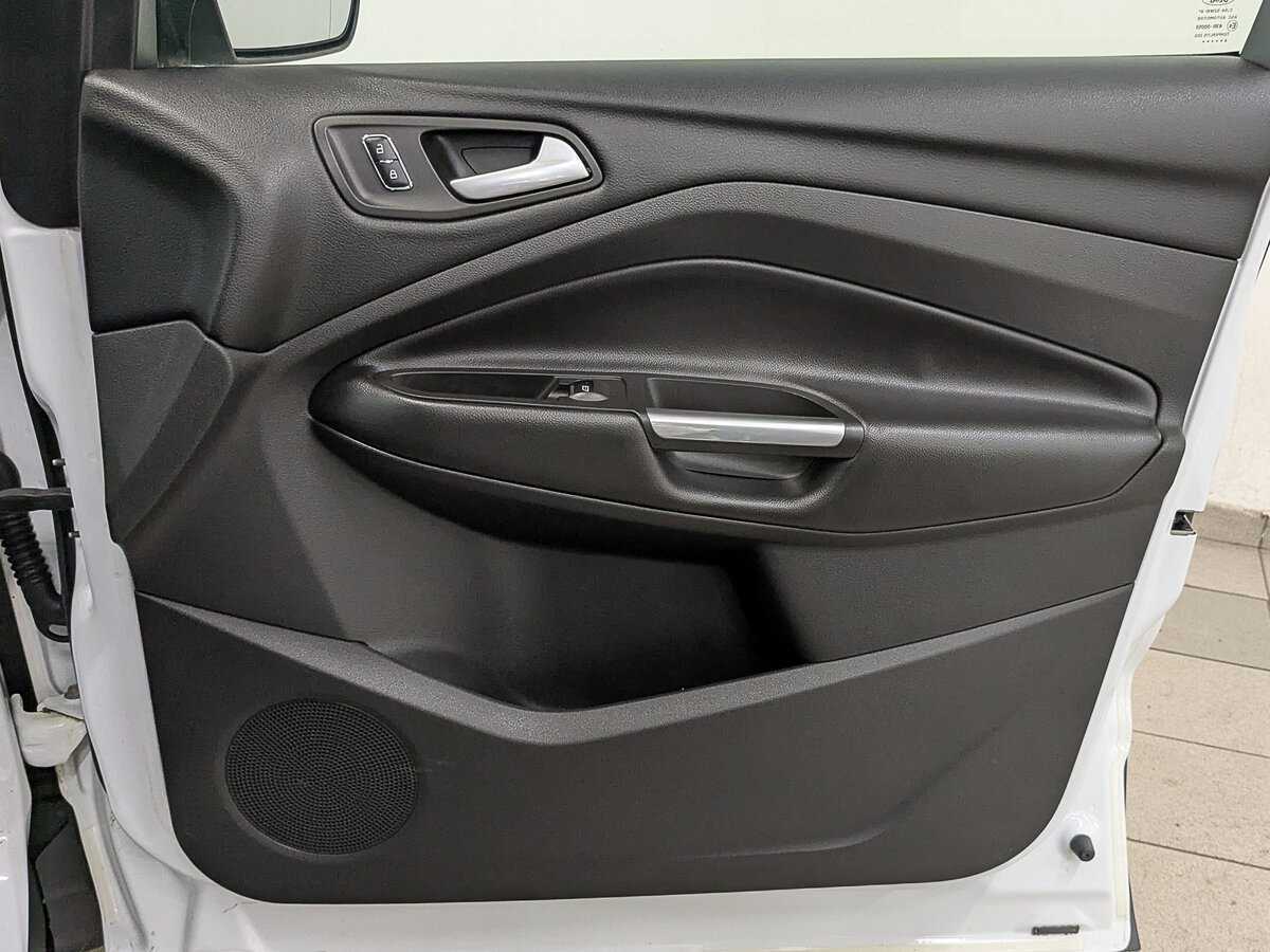 Купить Ford Kuga, 2014, 134 443 км.. Фото: #22