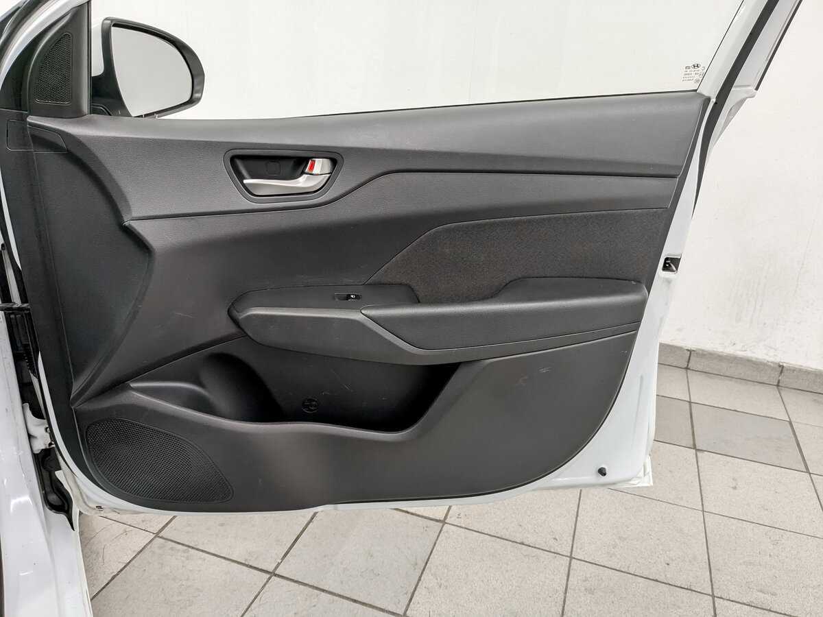 Купить Hyundai Solaris, 2019, 140 722 км.. Фото: #21