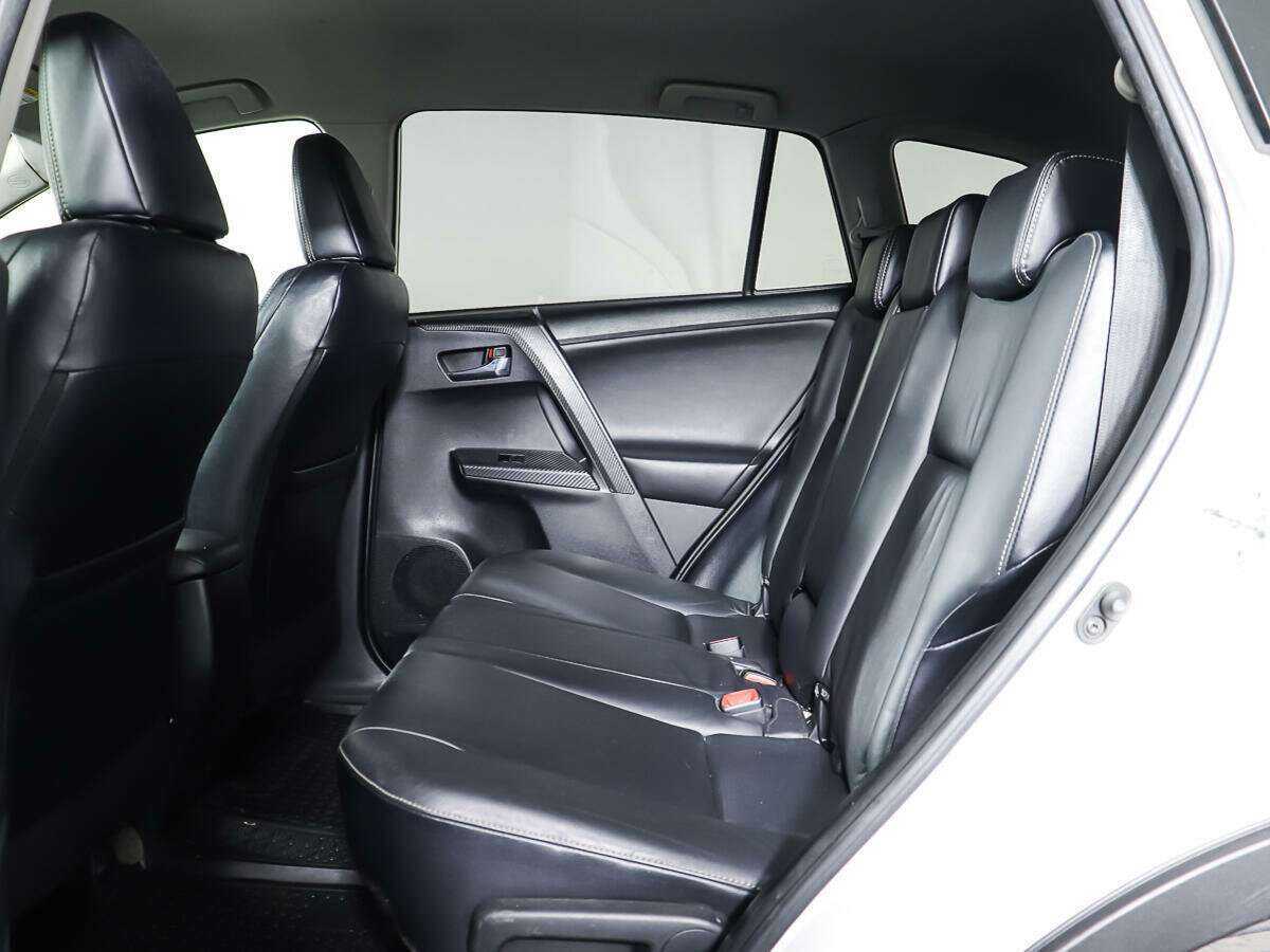 Купить Toyota RAV4, 2014, 215 695 км.. Фото: #8