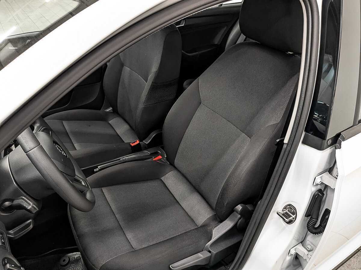 Купить Skoda Rapid, 2019, 87 380 км.. Фото: #17