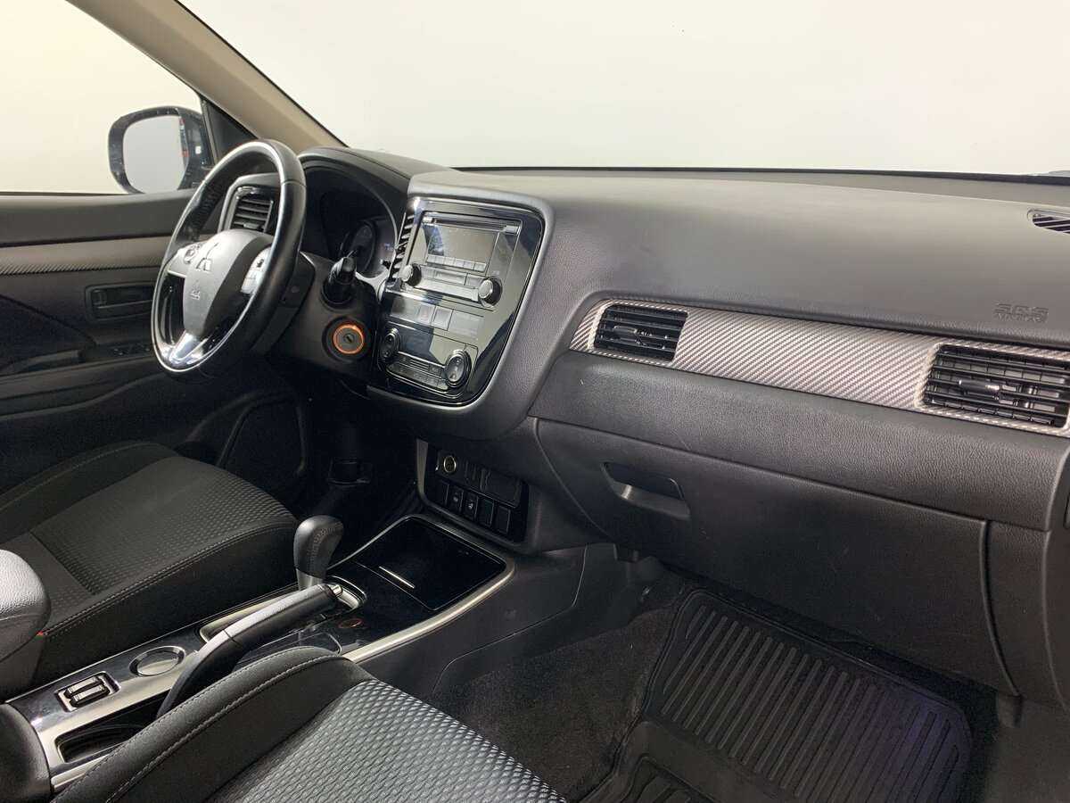 Купить Mitsubishi Outlander, 2018, 167 372 км.. Фото: #11
