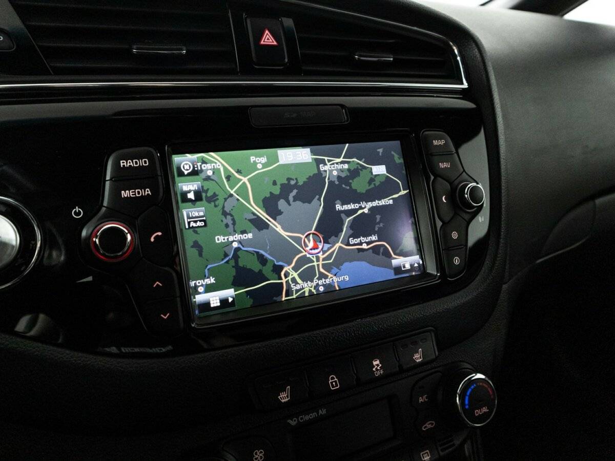 Купить Kia Ceed, 2016, 78 987 км.. Фото: #16