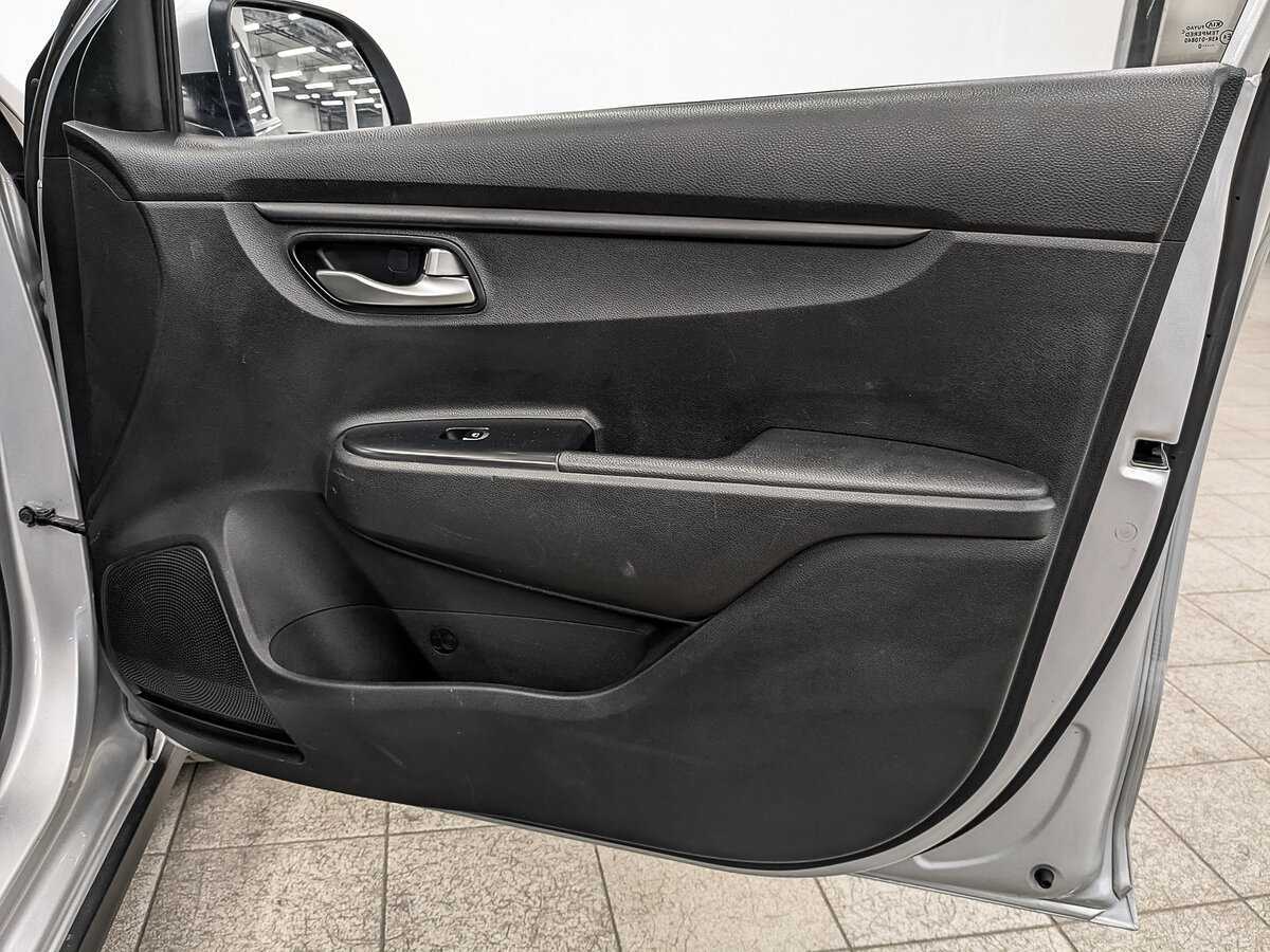 Купить Kia Rio, 2020, 206 593 км.. Фото: #24