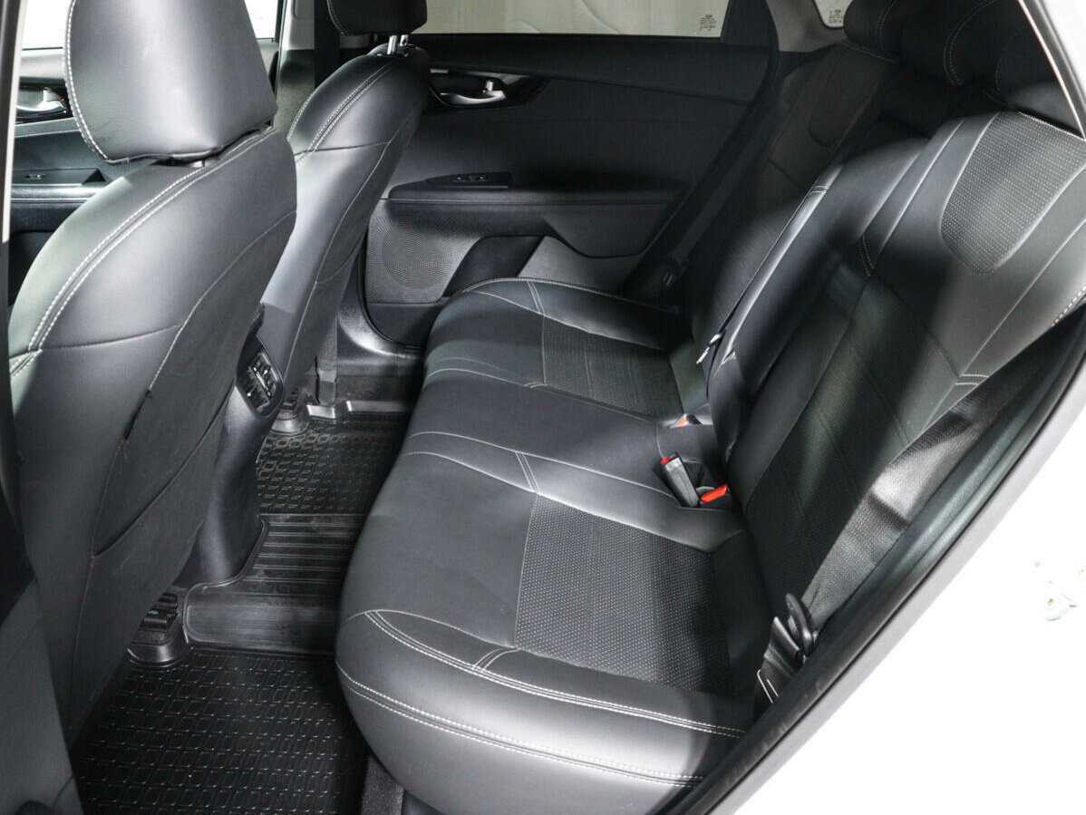 Купить Kia Cerato, 2019, 108 340 км.. Фото: #9