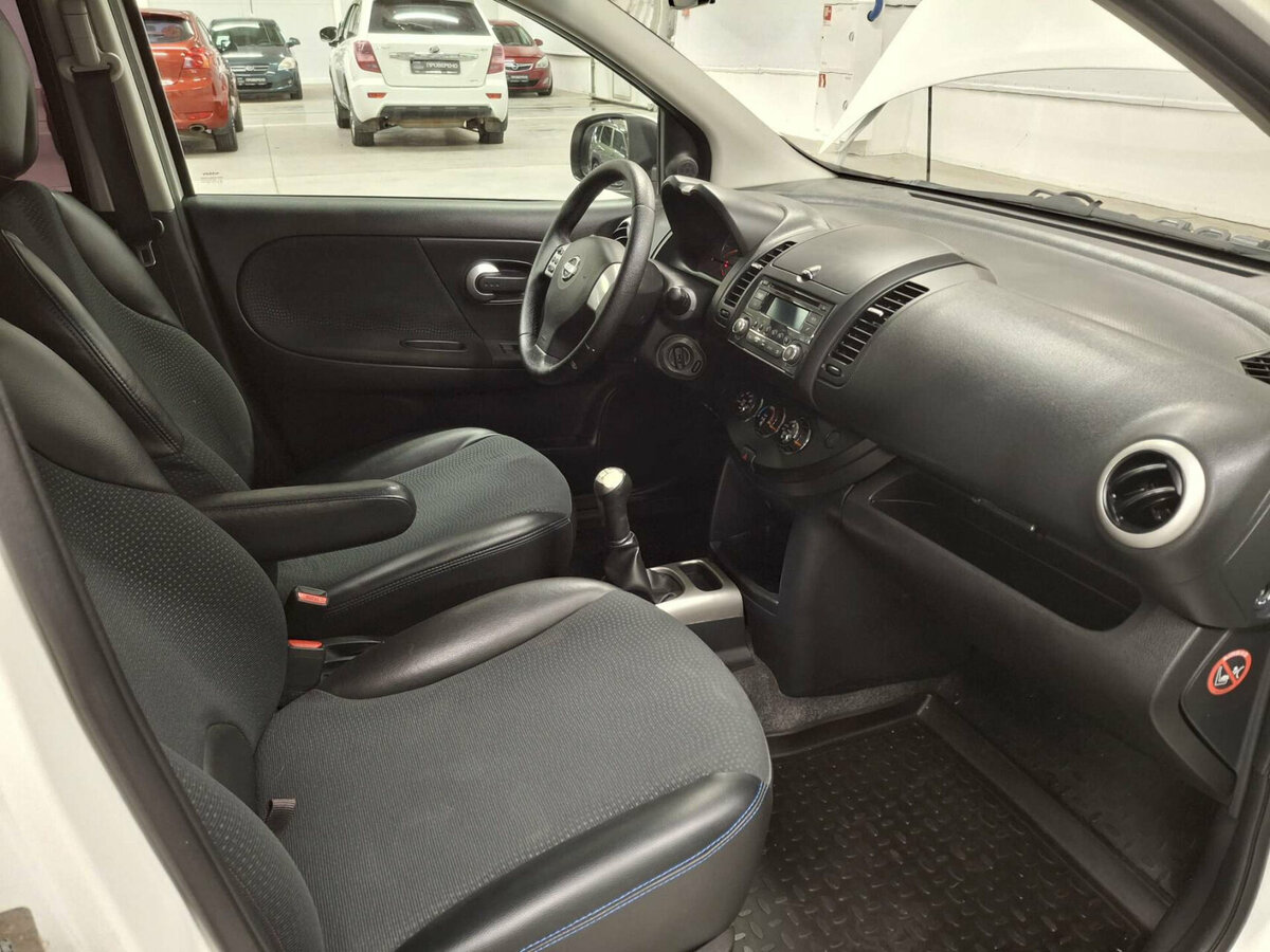 Купить Nissan Note, 2012, 188 093 км.. Фото: #10