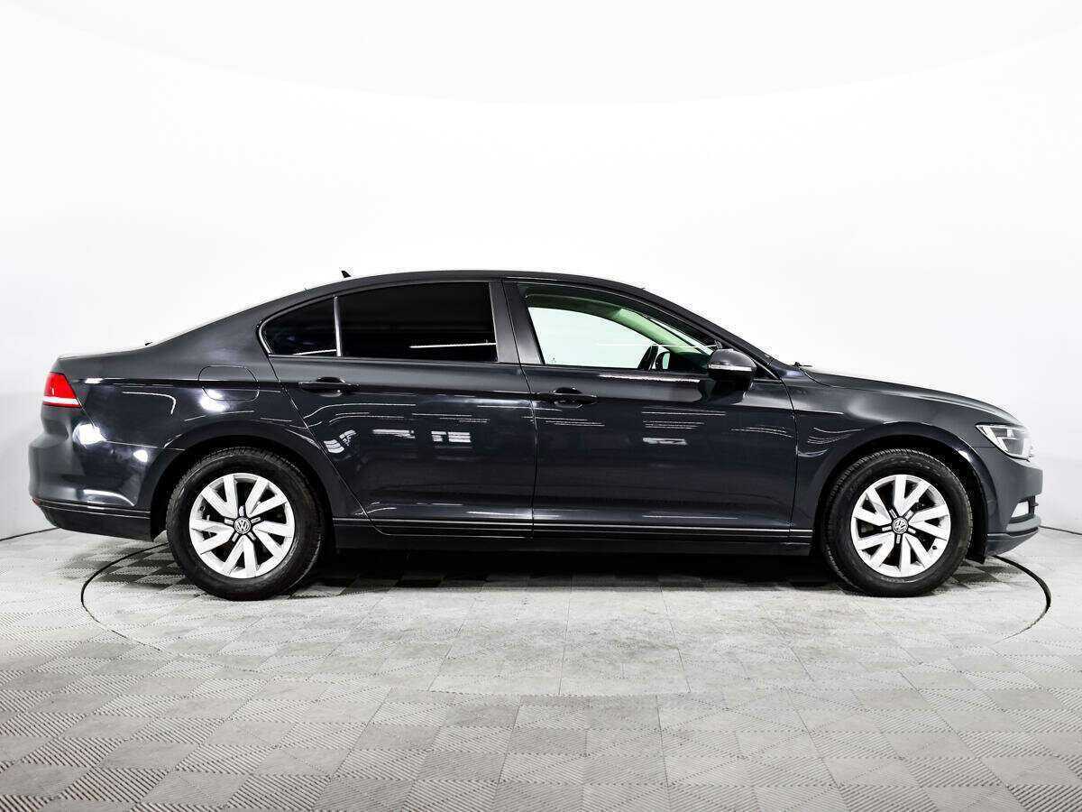 Купить Volkswagen Passat, 2017, 130 450 км.. Фото: #3
