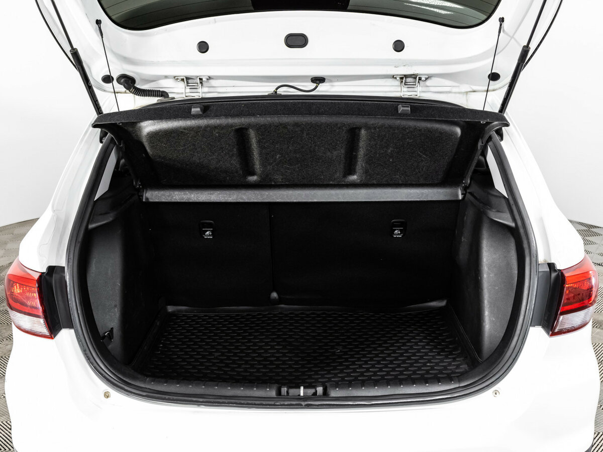 Купить Kia Rio, 2018, 112 129 км.. Фото: #16