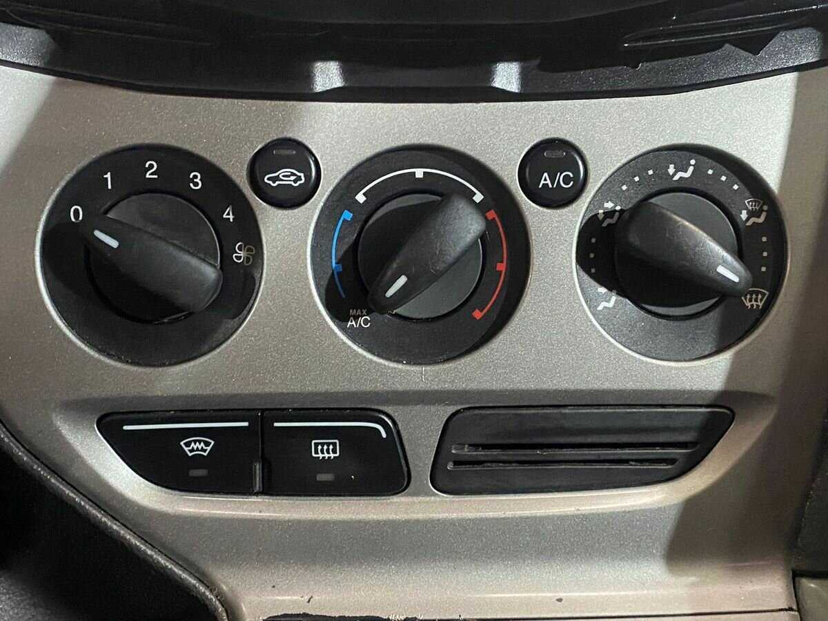 Купить Ford Focus, 2013, 203 630 км.. Фото: #12