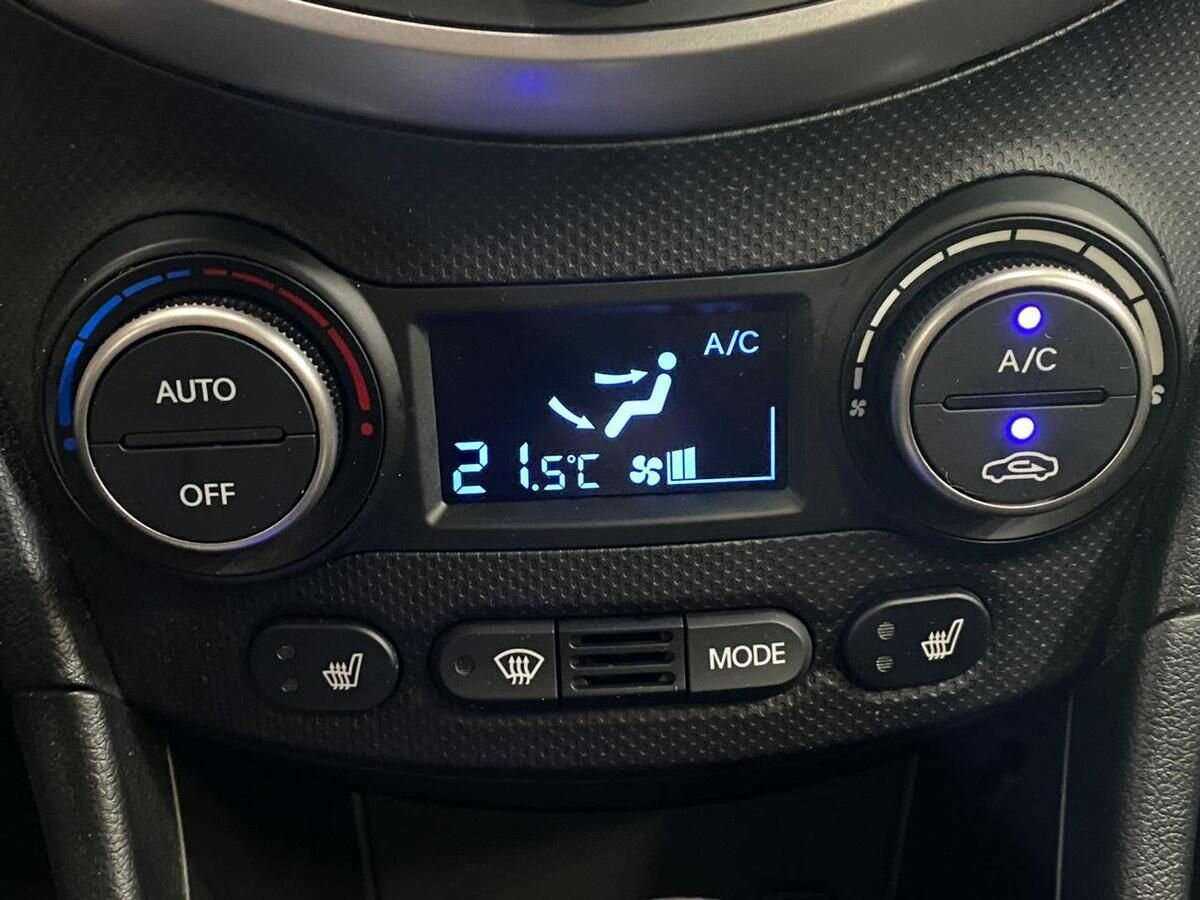 Купить Hyundai Solaris, 2015, 108 260 км.. Фото: #14