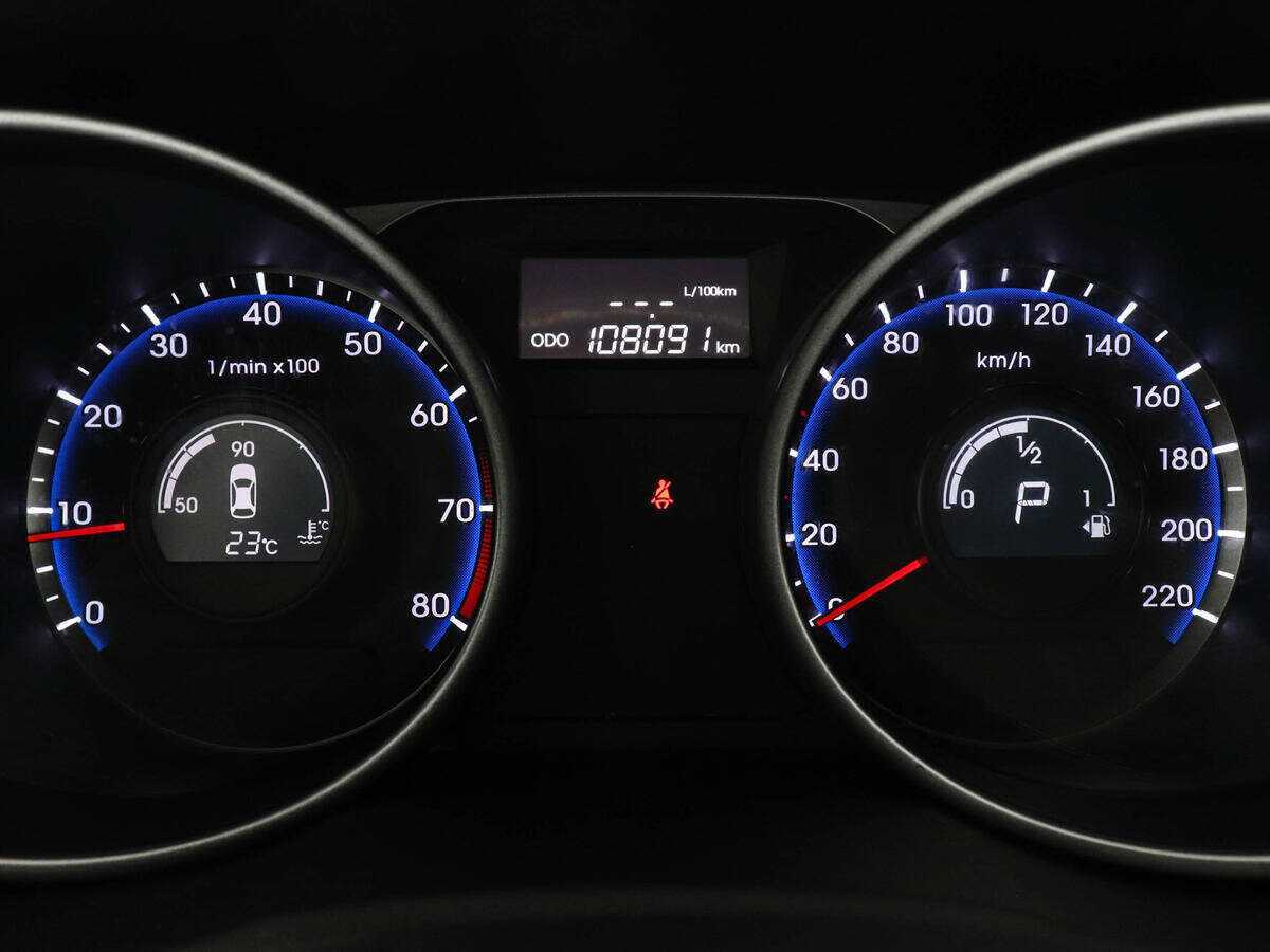 Купить Hyundai ix35, 2015, 108 105 км.. Фото: #10