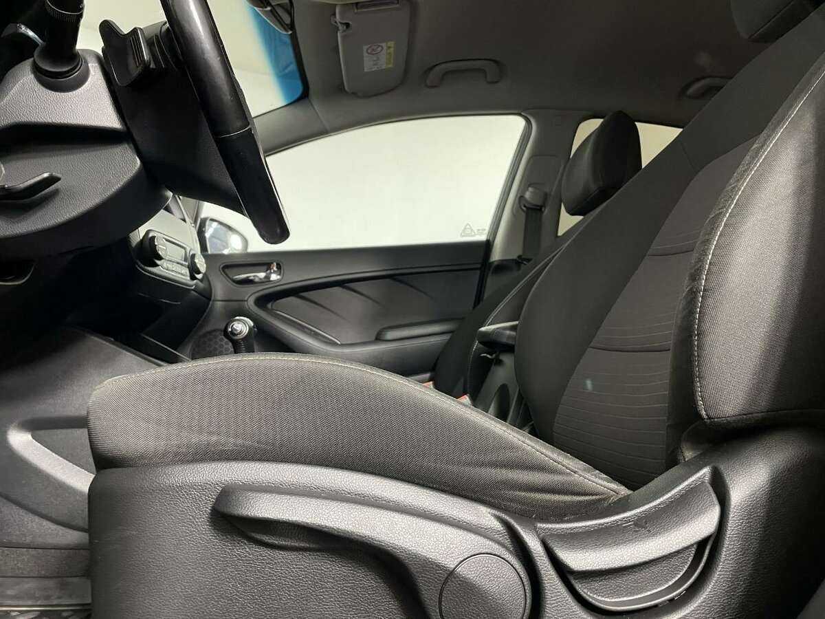 Купить Kia Cerato, 2017, 100 570 км.. Фото: #8