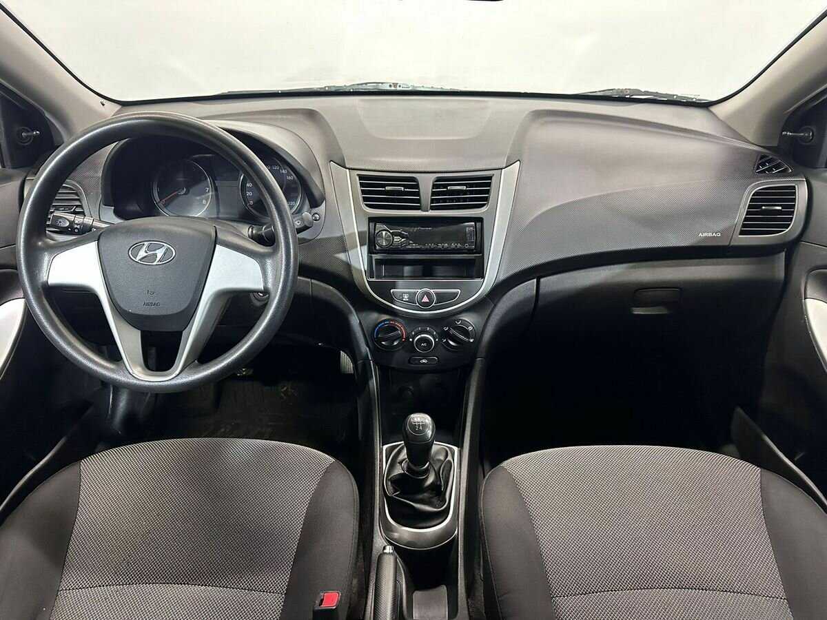 Купить Hyundai Solaris, 2014, 104 006 км.. Фото: #8