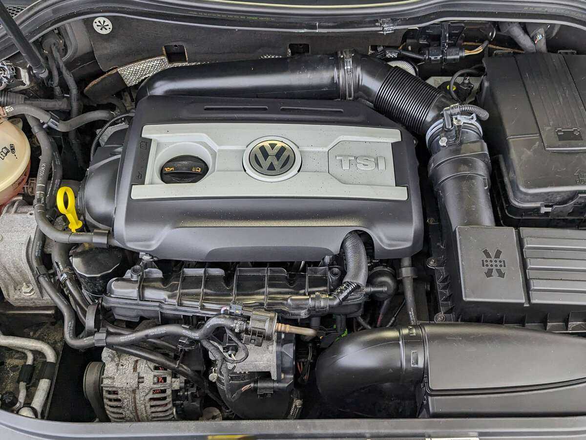 Купить Volkswagen Passat CC, 2013, 228 301 км.. Фото: #8