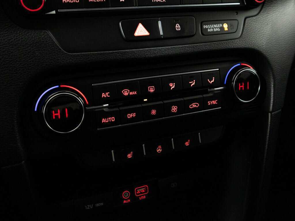 Купить Kia Ceed, 2018, 84 881 км.. Фото: #15